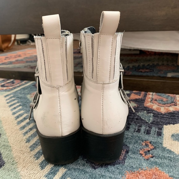 White Steve Madden Booties! - Picture 5 of 7